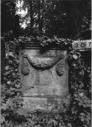 Grabstein 307