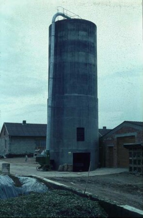 Fotografie: Lagertechnik, Silo, Hochsilo, Hochbehälter monolitisch