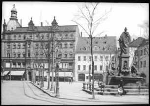 Chemnitz. Roßmarkt mit Saxoniabrunnen