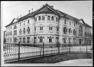 Karlsruhe Ständehaus - Ritterstraße Außenansicht - Ecksalit von Südosten