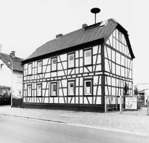 Karben, Hauptstraße 84