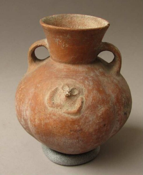 Clay vessel