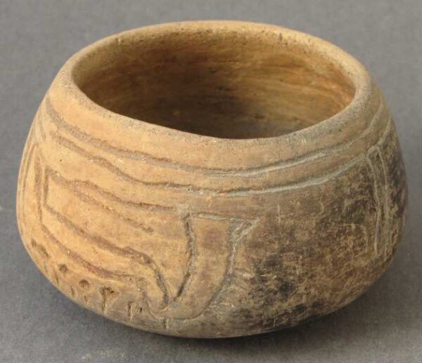 Clay vessel