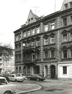 Meißen-Triebischtal, Wilhelm-Walkhoff-Platz 4. Wohnhaus (um 1890)