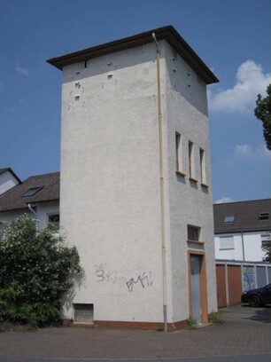 Transformatorenturm; Liederbach, Alt Niederhofheim