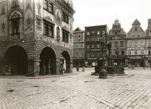 Neisse, Waagehaus : Neisse (Nysa/Polen). Waagehaus am Ring, unterer Teil mit Laube
