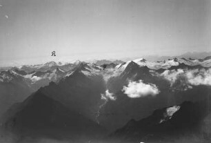 Zillertaler Alpen und Hohe Tauern vom Ballon aus
