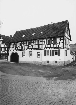 Steinernes Haus; Hanau, Alte Rathausstraße 27, Guldenstraße 1