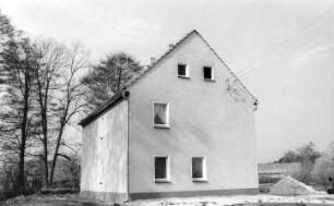Hähnichen-Spree. Ehem. Wolfsches Mühlenanwesen, erneuertes Haus (ehem. Bäckerei) auf dem Areal