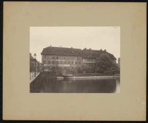 Inselspeicher, Berlin-Mitte: Ansicht von der Wasserseite