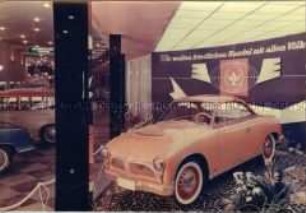 Messestand der Automobilwerke Zwickau mit P70