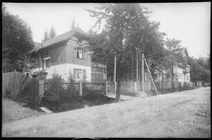 Kipsdorf. Villa Stadthütte