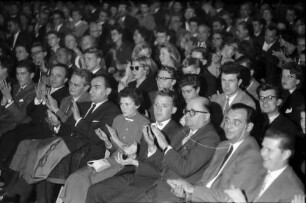 Donaueschingen: Donaueschinger Musiktage; Stadthalle; Publikum
