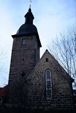 Kirche und Kirchturm