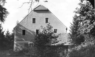 Horka-Biehain. Ehem. Wassermühle, Giebel