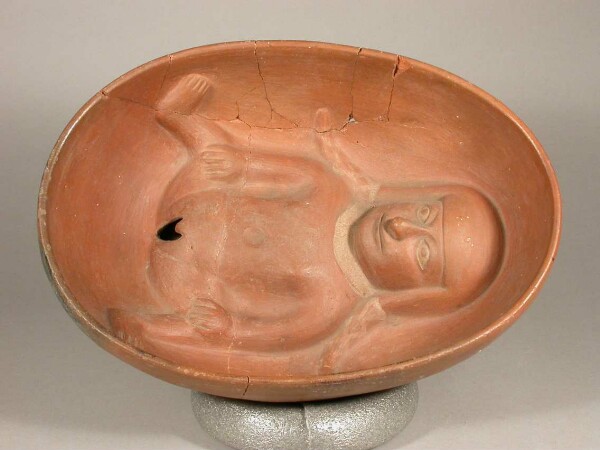 Reclining woman in the bowl