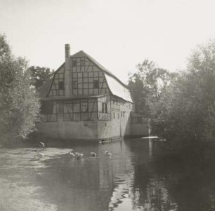 Hain (Ort 1968-1971 devastiert), wassermühle. Ansicht über die Pleiße