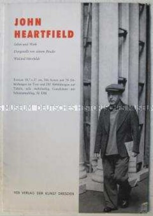 Werbeprospekt für ein Buch über John Heartfield