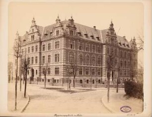 Regierungsgebäude, Stade: Gesamtansicht
