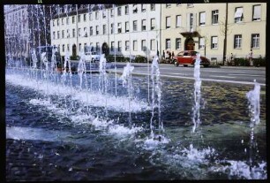 Freiburg: Springbrunnen vor Kongresshalle