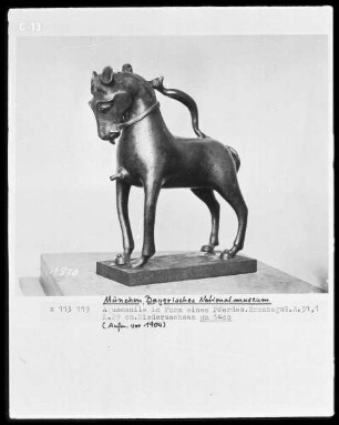 Aquamanile in Form eines Pferdes