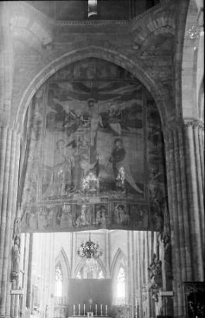 Freiburg: Hungertuch im Freiburger Münster