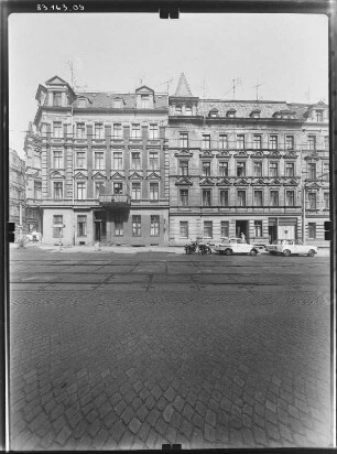 Görlitz-Altstadt, Landeskronstraße. Wohnhäuser mit Laden. Straßenfront