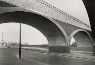 Reichsbahnbrücke Halenseestr. Berlin, Deutschland, 1934-1936