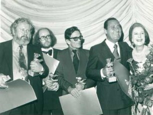 IFF 1972. Preisverleihung. Stars auf de Bühne