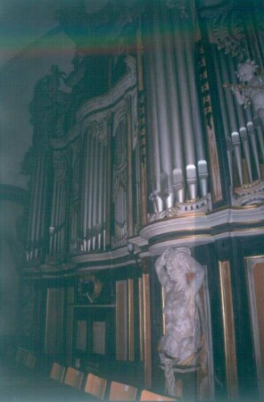 Orgel von Gottlieb Scholtze (1754). Teilansicht mit Karyatide. Havelberg, Stadtkirche St. Laurentius