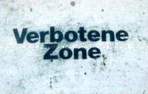 Verbotsschild "Verbotene Zone"