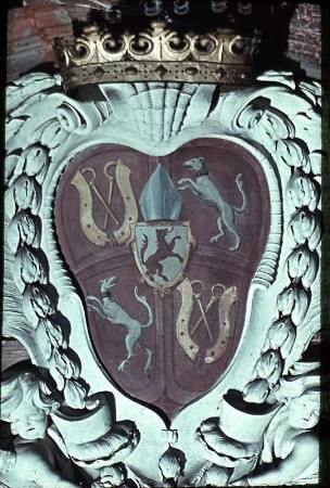 Wappen des Altarstifters Fürstbischof Sebastian von Pötting