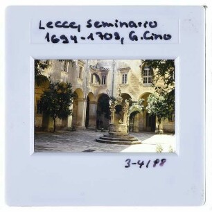 Lecce, Palazzo del Seminario : Innenhof