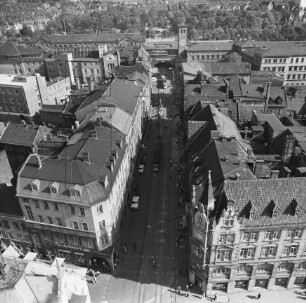 Bahnhofstraße in Erfurt : Blickrichtung Süden zum Hauptbahnhof