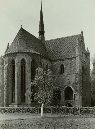 Kloster Chorin, Klosterkirche, Chor und Querhaus von Nordosten
