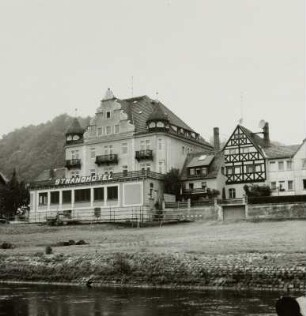 Standhotel