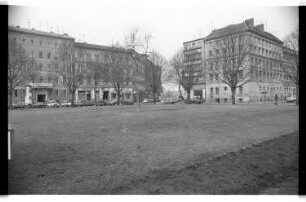 Kleinbildnegativ: Oranienplatz, Dresdener Straße, 1976