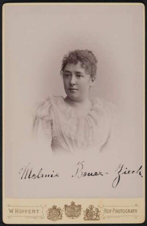 Porträt Melanie Bauer-Ziech (1861-1928; Harfenistin)