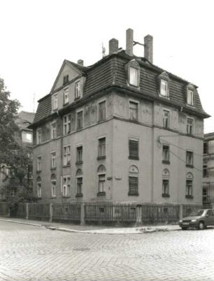 Dresden-Cotta, Klopstockstraße 37/Ecke Hühndorfer Straße. Wohnhaus (um 1912/1913)