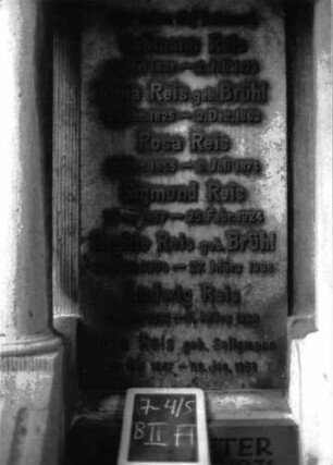 Grabstein B II A/7/4/5 (Detailaufnahme 2)