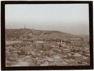 Von d. Erlöserkirche n. O. Felsendom Ölberg [Jerusalem]