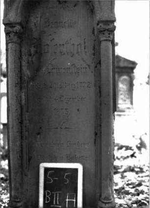 Grabstein B II A/5/5 (Detailaufnahme)