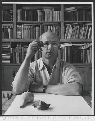 Porträtaufnahme John Atherton