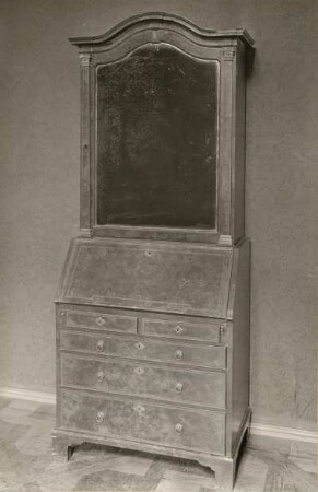 Schreibschrank : Schreibschrank. Sächsische Arbeit, 1720/1730
