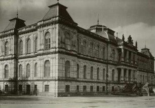 Herzogliches Museum : Gotha. Ansicht des Herzoglichen Museums, das 1954-2010 als Naturkundemuseum genutzt wurde