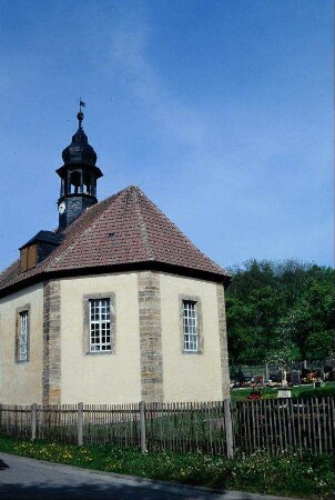 Ostseite der Kirche