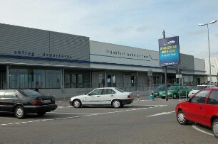 Airport Hahn Terminal : Aufgenommen 2004 am Flughafen Hahn im Hunsrück