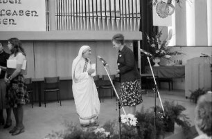 Freiburg: Pädagogische Hochschule; Caritasveranstaltung mit Mutter Teresa
