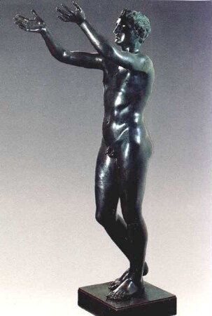 BETENDER KNABE, BRONZESTATUE