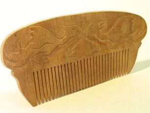 KAMM AUS HOLZ